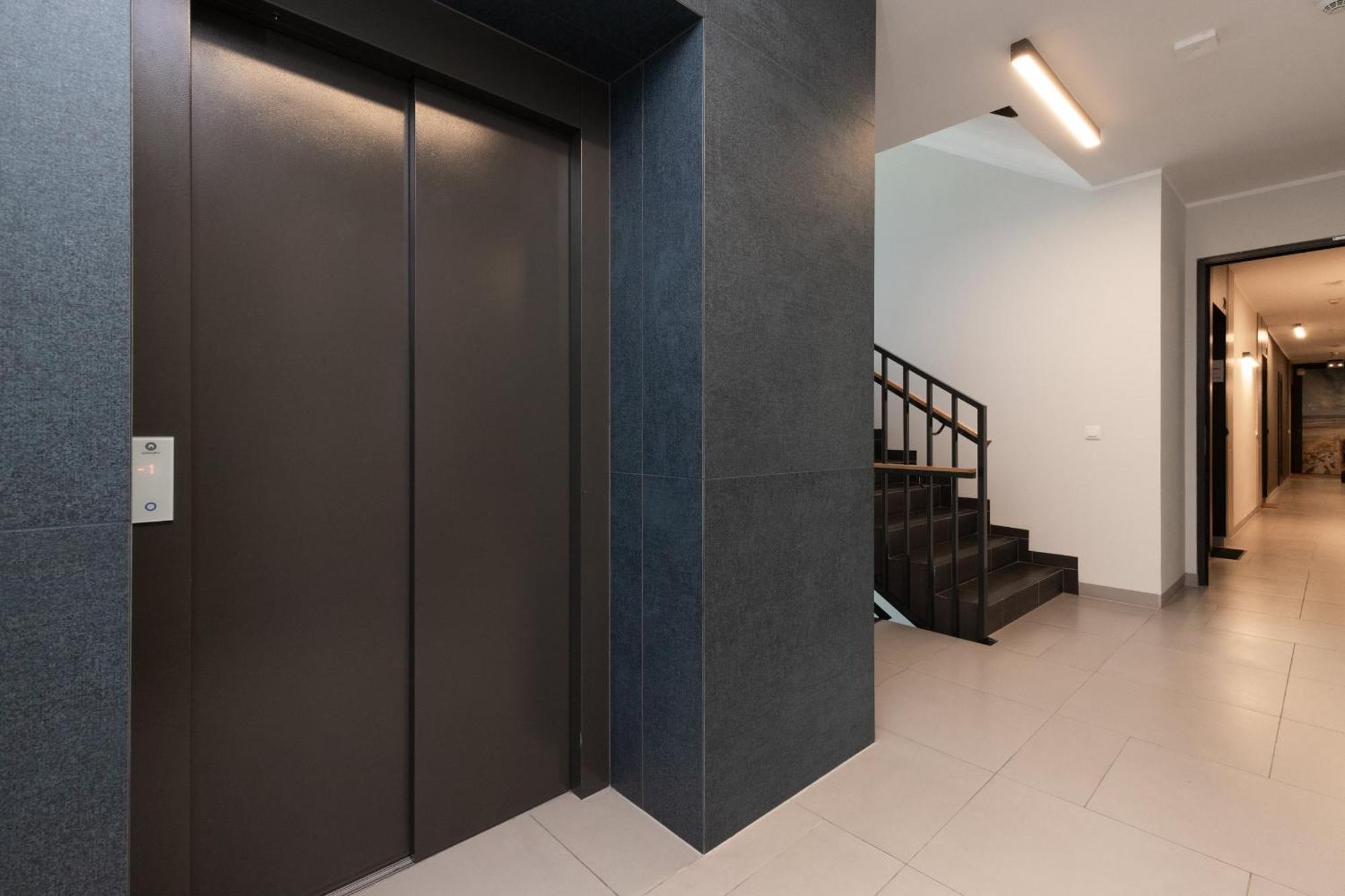 Starowiejska Apartment With Balcony Next To Arena Gdansk Stadium By Noclegi Renters エクステリア 写真